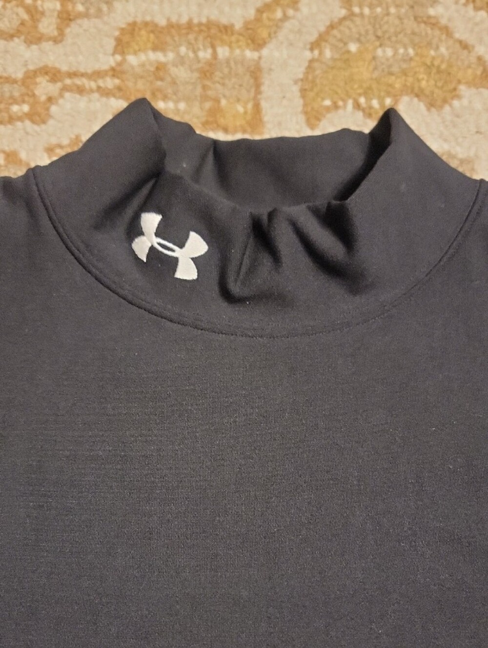 Under Armour Men’s Black Long Sleeve Mock Neck Performance Top